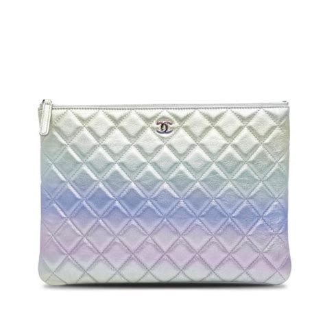 chanel star iridescent o case